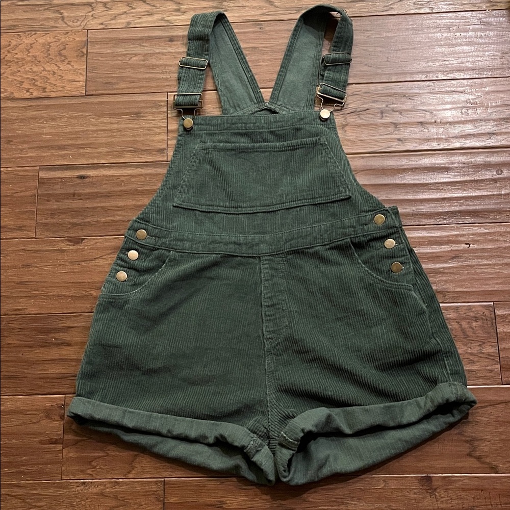 Princess Polly Kacey Green Corduroy Short Cuffed Overalls Size 2